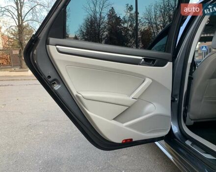 Серый Фольксваген Пассат, объемом двигателя 2 л и пробегом 155 тыс. км за 14999 $, фото 42 на Automoto.ua