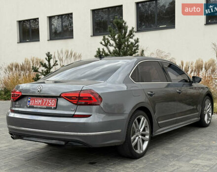 Сірий Фольксваген Пассат, об'ємом двигуна 1.8 л та пробігом 235 тис. км за 13900 $, фото 9 на Automoto.ua