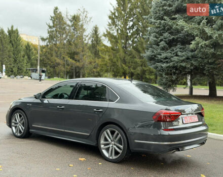 Серый Фольксваген Пассат, объемом двигателя 1.8 л и пробегом 189 тыс. км за 11800 $, фото 29 на Automoto.ua