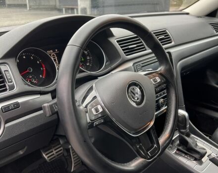 Сірий Фольксваген Пассат, об'ємом двигуна 1.8 л та пробігом 174 тис. км за 12900 $, фото 7 на Automoto.ua