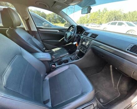 Серый Фольксваген Пассат, объемом двигателя 1.8 л и пробегом 88 тыс. км за 10700 $, фото 4 на Automoto.ua