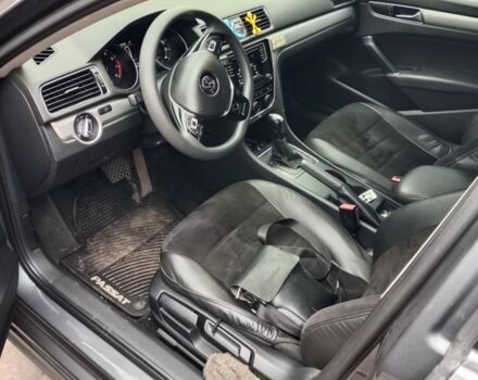 Сірий Фольксваген Пассат, об'ємом двигуна 1.8 л та пробігом 132 тис. км за 12700 $, фото 6 на Automoto.ua