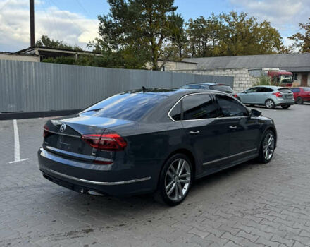 Серый Фольксваген Пассат, объемом двигателя 1.8 л и пробегом 255 тыс. км за 12500 $, фото 13 на Automoto.ua