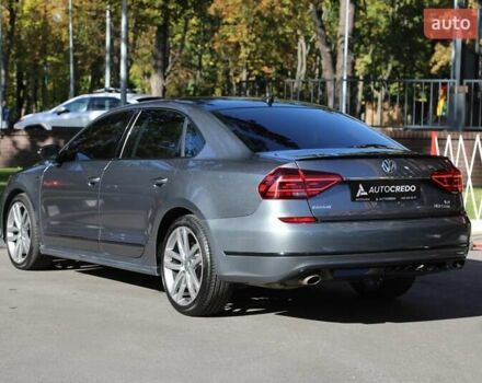 Серый Фольксваген Пассат, объемом двигателя 1.8 л и пробегом 73 тыс. км за 15500 $, фото 5 на Automoto.ua