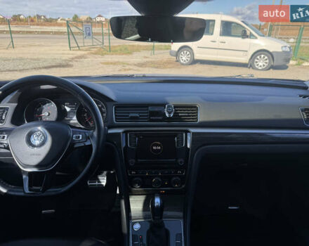 Серый Фольксваген Пассат, объемом двигателя 2 л и пробегом 169 тыс. км за 17000 $, фото 7 на Automoto.ua