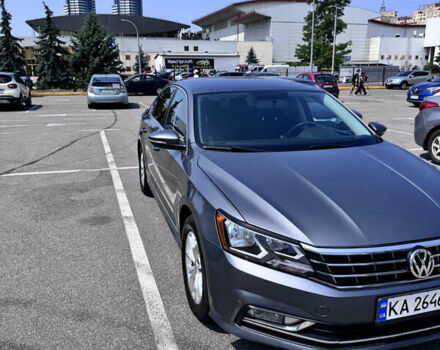 Серый Фольксваген Пассат, объемом двигателя 1.8 л и пробегом 149 тыс. км за 11900 $, фото 1 на Automoto.ua