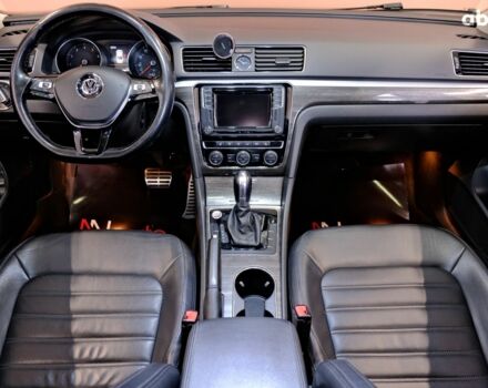 Сірий Фольксваген Пассат, об'ємом двигуна 1.8 л та пробігом 180 тис. км за 14800 $, фото 7 на Automoto.ua