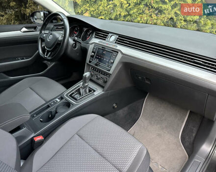 Сірий Фольксваген Пассат, об'ємом двигуна 2 л та пробігом 97 тис. км за 18900 $, фото 10 на Automoto.ua