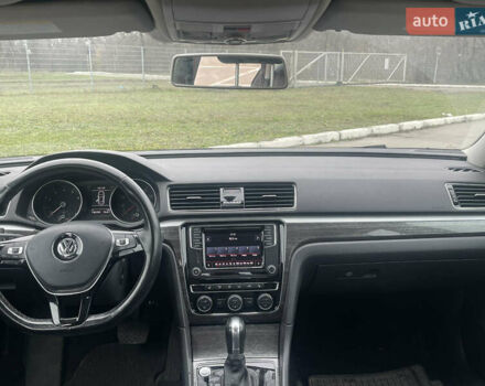Серый Фольксваген Пассат, объемом двигателя 1.98 л и пробегом 140 тыс. км за 14800 $, фото 7 на Automoto.ua