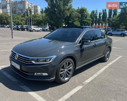 Серый Фольксваген Пассат, объемом двигателя 1.97 л и пробегом 103 тыс. км за 25700 $, фото 3 на Automoto.ua