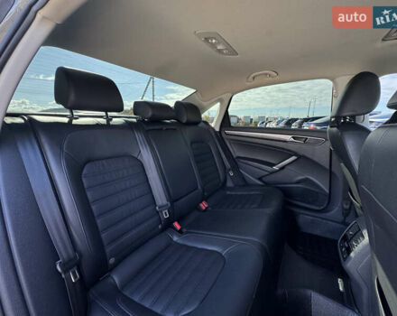 Серый Фольксваген Пассат, объемом двигателя 2 л и пробегом 169 тыс. км за 17000 $, фото 8 на Automoto.ua