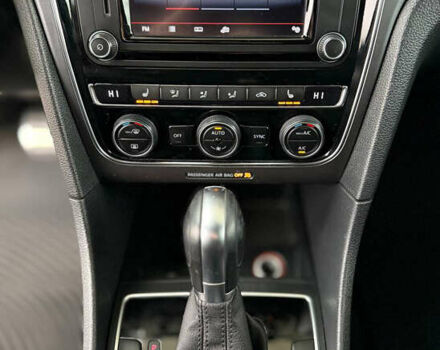 Сірий Фольксваген Пассат, об'ємом двигуна 1.8 л та пробігом 176 тис. км за 11799 $, фото 31 на Automoto.ua