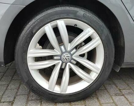 Серый Фольксваген Пассат, объемом двигателя 1.8 л и пробегом 64 тыс. км за 18000 $, фото 10 на Automoto.ua