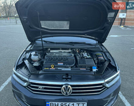 Серый Фольксваген Пассат, объемом двигателя 1.97 л и пробегом 103 тыс. км за 25700 $, фото 24 на Automoto.ua