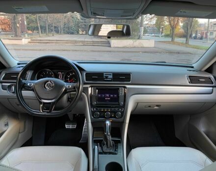 Серый Фольксваген Пассат, объемом двигателя 2 л и пробегом 155 тыс. км за 15500 $, фото 16 на Automoto.ua