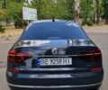 Серый Фольксваген Пассат, объемом двигателя 1.8 л и пробегом 183 тыс. км за 13700 $, фото 2 на Automoto.ua