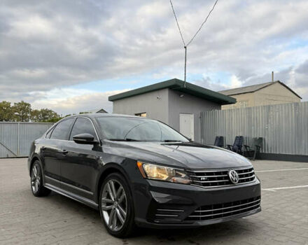 Серый Фольксваген Пассат, объемом двигателя 1.8 л и пробегом 255 тыс. км за 12500 $, фото 59 на Automoto.ua