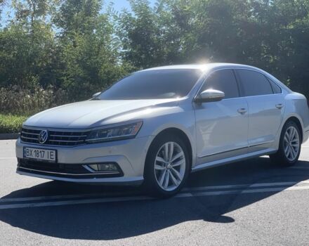 Серый Фольксваген Пассат, объемом двигателя 1.8 л и пробегом 229 тыс. км за 14999 $, фото 1 на Automoto.ua