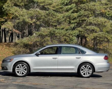 Сірий Фольксваген Пассат, об'ємом двигуна 1.8 л та пробігом 57 тис. км за 11500 $, фото 4 на Automoto.ua