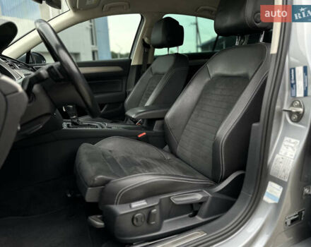 Серый Фольксваген Пассат, объемом двигателя 1.97 л и пробегом 215 тыс. км за 23500 $, фото 14 на Automoto.ua