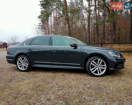 Сірий Фольксваген Пассат, об'ємом двигуна 1.8 л та пробігом 125 тис. км за 16399 $, фото 4 на Automoto.ua