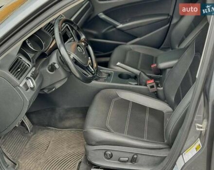 Сірий Фольксваген Пассат, об'ємом двигуна 1.98 л та пробігом 172 тис. км за 16500 $, фото 4 на Automoto.ua