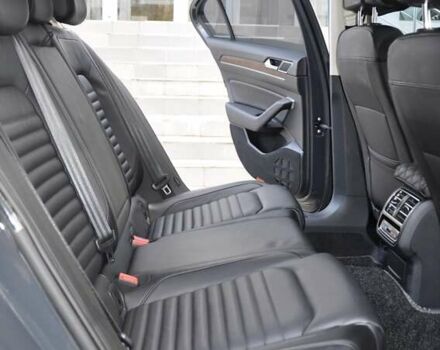 Серый Фольксваген Пассат, объемом двигателя 1.97 л и пробегом 107 тыс. км за 24500 $, фото 17 на Automoto.ua