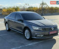 Сірий Фольксваген Пассат, об'ємом двигуна 1.8 л та пробігом 193 тис. км за 15000 $, фото 9 на Automoto.ua