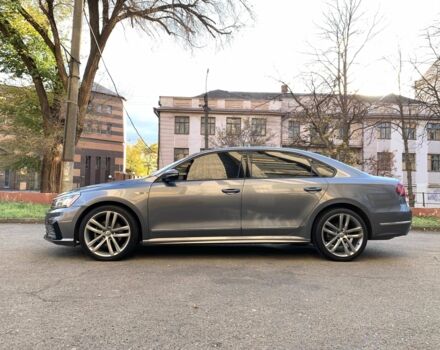 Серый Фольксваген Пассат, объемом двигателя 2 л и пробегом 155 тыс. км за 15500 $, фото 3 на Automoto.ua