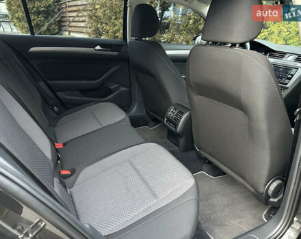 Сірий Фольксваген Пассат, об'ємом двигуна 2 л та пробігом 97 тис. км за 18900 $, фото 14 на Automoto.ua