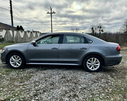 Сірий Фольксваген Пассат, об'ємом двигуна 1.8 л та пробігом 209 тис. км за 11800 $, фото 4 на Automoto.ua