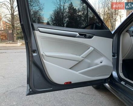 Серый Фольксваген Пассат, объемом двигателя 2 л и пробегом 155 тыс. км за 14999 $, фото 21 на Automoto.ua