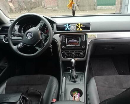 Сірий Фольксваген Пассат, об'ємом двигуна 1.8 л та пробігом 132 тис. км за 12777 $, фото 5 на Automoto.ua