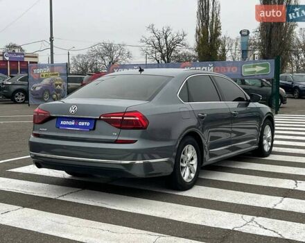 Сірий Фольксваген Пассат, об'ємом двигуна 1.8 л та пробігом 145 тис. км за 11700 $, фото 5 на Automoto.ua