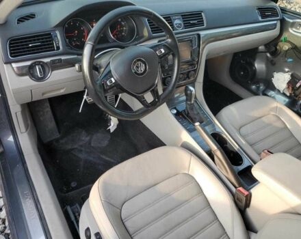 Серый Фольксваген Пассат, объемом двигателя 2 л и пробегом 90 тыс. км за 3000 $, фото 7 на Automoto.ua