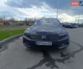 Серый Фольксваген Пассат, объемом двигателя 1.6 л и пробегом 314 тыс. км за 11000 $, фото 1 на Automoto.ua
