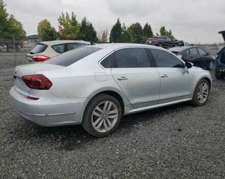 Серый Фольксваген Пассат, объемом двигателя 1.8 л и пробегом 44 тыс. км за 2500 $, фото 2 на Automoto.ua