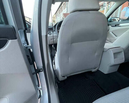 Сірий Фольксваген Пассат, об'ємом двигуна 1.98 л та пробігом 126 тис. км за 13000 $, фото 6 на Automoto.ua