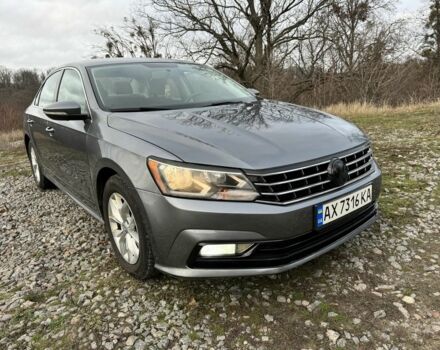 Сірий Фольксваген Пассат, об'ємом двигуна 1.8 л та пробігом 209 тис. км за 11800 $, фото 7 на Automoto.ua