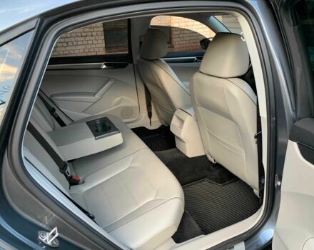 Серый Фольксваген Пассат, объемом двигателя 2 л и пробегом 155 тыс. км за 15500 $, фото 21 на Automoto.ua