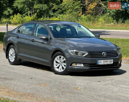 Сірий Фольксваген Пассат, об'ємом двигуна 1.6 л та пробігом 230 тис. км за 12500 $, фото 10 на Automoto.ua