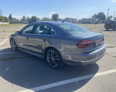 Сірий Фольксваген Пассат, об'ємом двигуна 1.8 л та пробігом 230 тис. км за 11900 $, фото 3 на Automoto.ua