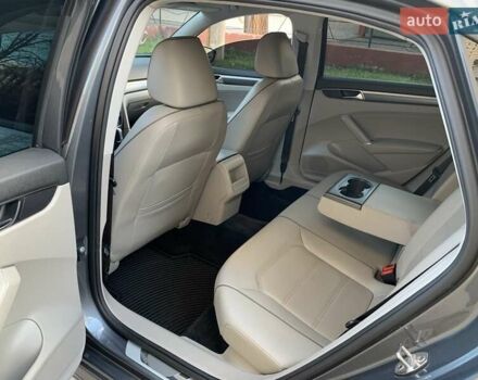 Сірий Фольксваген Пассат, об'ємом двигуна 2 л та пробігом 155 тис. км за 15500 $, фото 43 на Automoto.ua