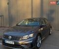 Серый Фольксваген Пассат, объемом двигателя 1.8 л и пробегом 199 тыс. км за 12500 $, фото 1 на Automoto.ua