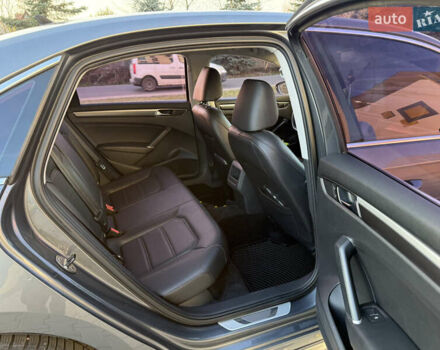 Сірий Фольксваген Пассат, об'ємом двигуна 1.8 л та пробігом 235 тис. км за 13850 $, фото 12 на Automoto.ua