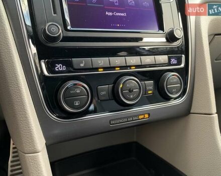 Серый Фольксваген Пассат, объемом двигателя 2 л и пробегом 155 тыс. км за 14999 $, фото 40 на Automoto.ua