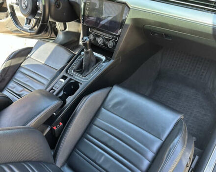 Серый Фольксваген Пассат, объемом двигателя 1.97 л и пробегом 260 тыс. км за 17800 $, фото 13 на Automoto.ua