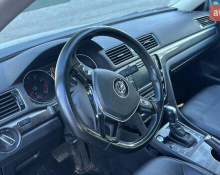 Сірий Фольксваген Пассат, об'ємом двигуна 1.8 л та пробігом 166 тис. км за 12499 $, фото 6 на Automoto.ua