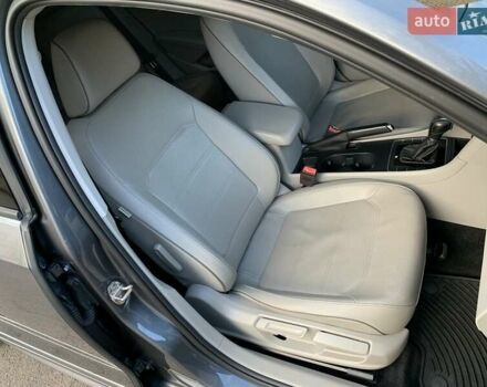 Серый Фольксваген Пассат, объемом двигателя 2 л и пробегом 155 тыс. км за 14999 $, фото 33 на Automoto.ua