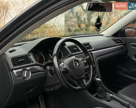 Сірий Фольксваген Пассат, об'ємом двигуна 1.8 л та пробігом 235 тис. км за 13900 $, фото 10 на Automoto.ua